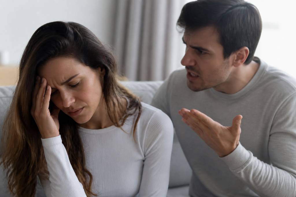 Amour et manipulations : reconnaître les signes d’une relation toxique Amour et manipulations : reconnaître les signes d’une relation toxique